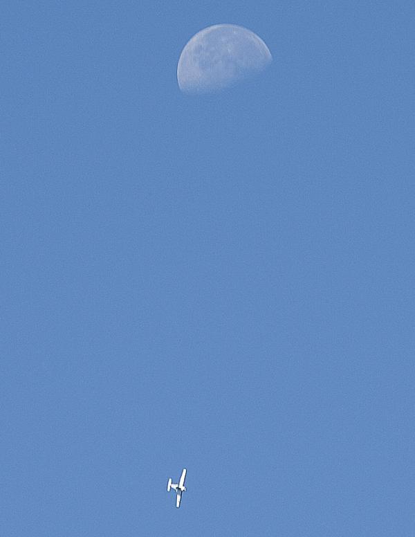 Only had seconds to grab this shot this morning of Skydive plane descending after jumpers away. Beautiful morning!