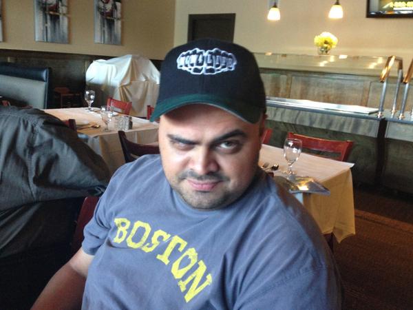 aspiringgeek's tweet image. Shiny new #SQLMVP @dbArgenis covers shiny  calvarium w/shiny new #MCM4Life lid—you're next @SQLSoldier #SQLMCM
