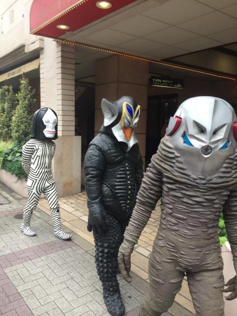 ウルトラ怪獣が東京の下町を我が物顔で 練り歩く 画像 ハフポスト News