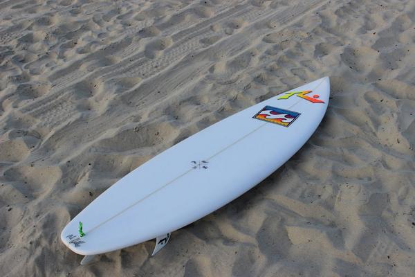 rustysurfboards's tweet photo. WIN a #Rusty84 - an exact replica of Occy's '84 breakout board: http://t.co/9lyst5F0ac #ourkind #thursday http://t.co/I8BqNxQ7mB