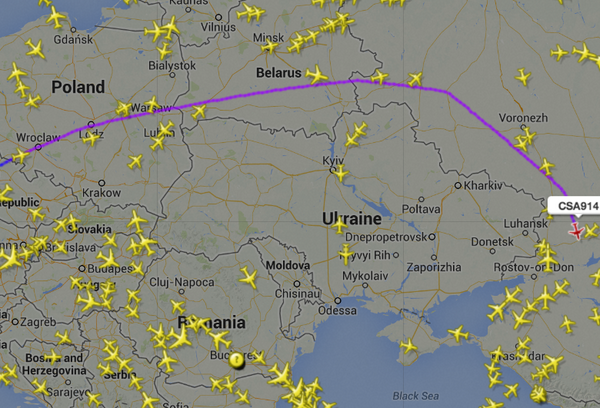 Surfing_Ireland's tweet photo. not surfing related... but almost all air traffic avoiding Ukraine http://t.co/VyBUgIYdMV