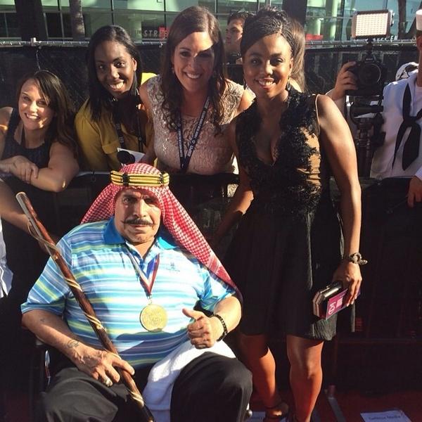 jemelehill's tweet image. Last night was mad real, part 2,365