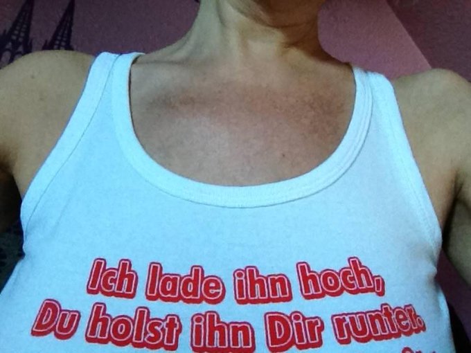 *Online Cam*---->http://t.co/VHu4dzyGCF http://t.co/7aDVbAC3Ic