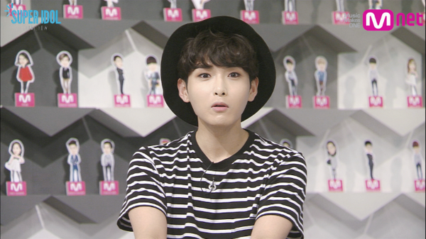 Sup3rJunior's tweet photo. 140718 @MnetKR Twitter Update with Ryeowook [2P] http://t.co/0XybhZKwAH http://t.co/jIuMr0qyjD