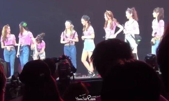 BszyYPECQAApWHb.jpg:large