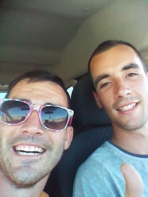 pi04973580's tweet photo. A disfrutar de la pesca con uno de los mas grande @Villycarp http://t.co/os0rzNDPkZ