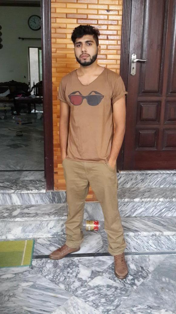 ArsldogarG's tweet photo. Good night and good bye eid see you next year insAllah http://t.co/kV6EraQ6k3