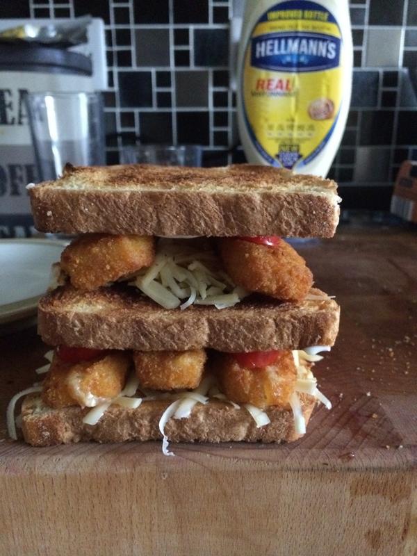 doggonwheels's tweet photo. #nowfacebookisdown
A I didn't notice
B I made a massive fish finger sandwich http://t.co/ZMKGm5CHYl
