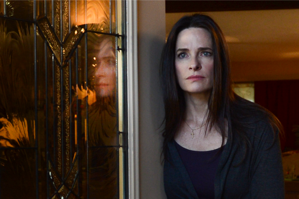 TheGuestUSA's tweet photo. Mrs. Peterson (@thesheilakelley) misses her deceased son and welcomes David into her home. #TheGuest http://t.co/9ijUcTaEo8