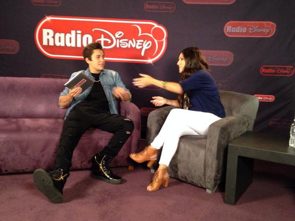 radiodisney's tweet image. .@AustinMahone has taken control of @CandiceOnRD's iPad haha! Watch on the Radio Disney app!