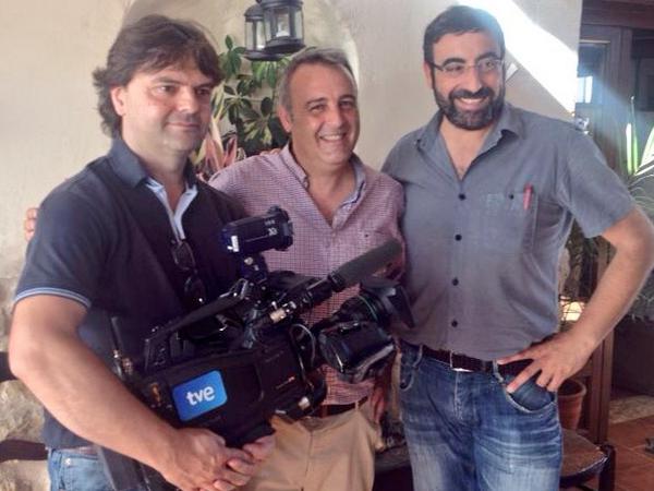 CAMPOYLUMBRE's tweet photo. Una entrevista analizando la situación actual del turismo en Castilla y León  mañana en los telediarios d TVE http://t.co/Mfil8jC8vC