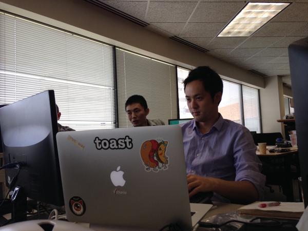 Red bull keeping us going past the "2:30" feeling. #manifestdestiny #toasthackathon <a href="/gluteousMinimus/">Ray</a>