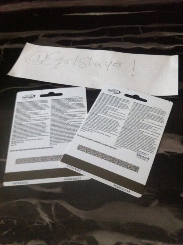 GODLYTHERULER's tweet image. Xbox Live Giveaway🎮                           Follow me and @trickthotting to enter and retweet to enter(I'LL CHECK!)