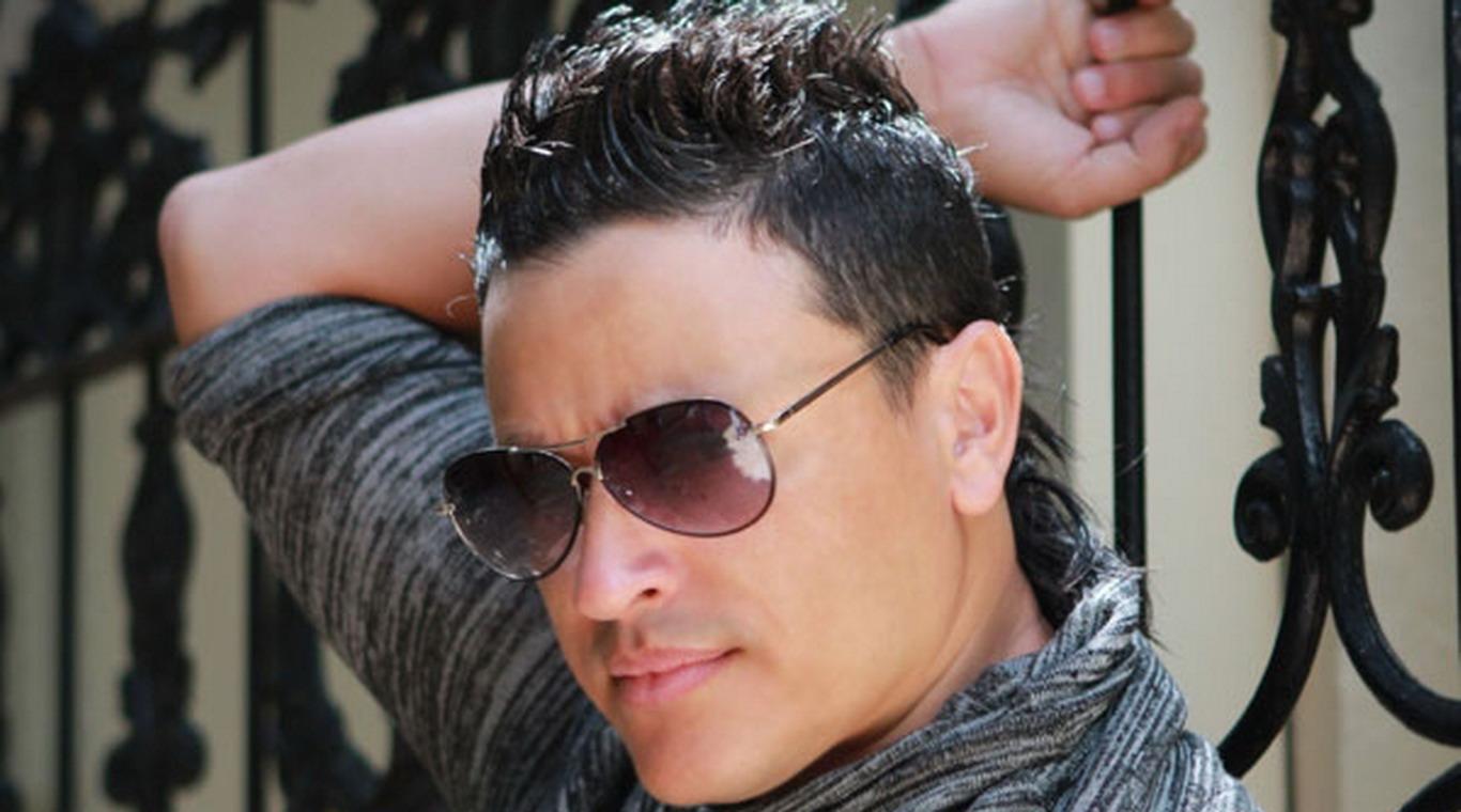 Aprieta! 12 Reasons we still like Happy B-Day By 