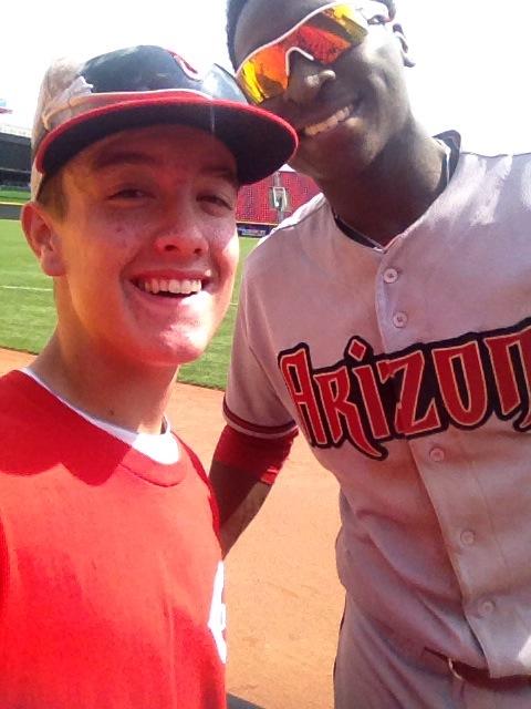 alanperry35's tweet photo. Selfie game too strong with @DidiG18... Dude can do it all on a baseball field! Great game man! #selfie #tworunbomb http://t.co/oqURZkDCLh