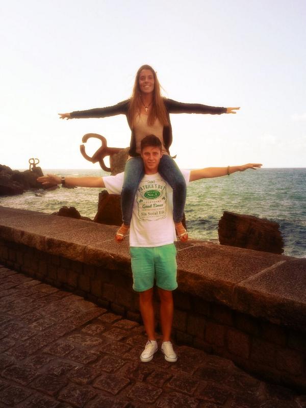 Patt_Os's tweet photo. Hacer el tonto con mi pequeñaji @RubenLoSan ❤️❤️❤️🔝 que gran día!! http://t.co/Xso3VYKdU8