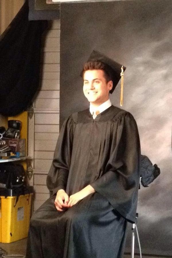 nickramirez__'s tweet photo. Senior pictures ✅ http://t.co/pzrQcMAFXb