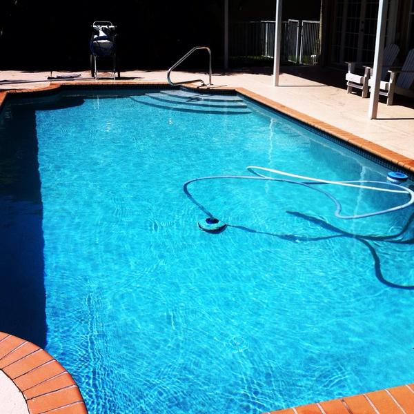 PoolDoctor2's tweet image. Cleaning pools in Pembroke Pines and Miramar today! #beautifulpool #poolservice #pool #crystalclear #pooldoctor