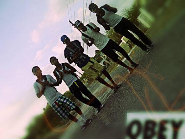 _Audacityy's tweet image. The Clique ! ^