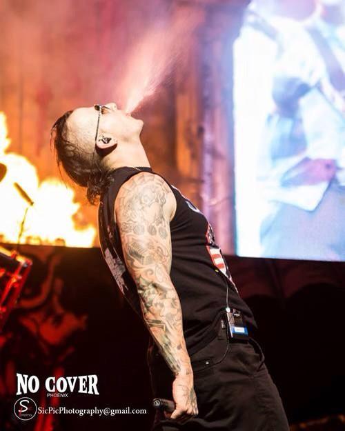 Happy birthday to the one and only M. Shadows. Hail to the king! \m/ 

