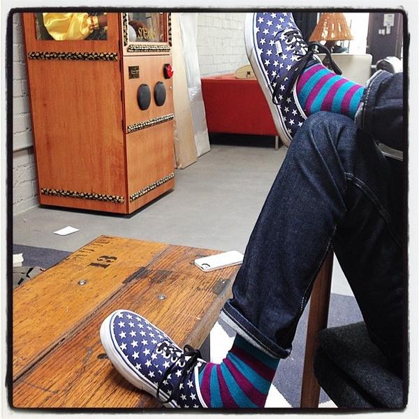 theholdsteady's tweet photo. Stars and Bars. @steveselvidge #NightsGoOnForever #THSLA #vans http://t.co/32ajOJfsNw http://t.co/H2YEW6bD4p