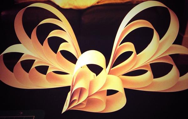 #weddinghour beautiful paper hearts to match your colour scheme...💗