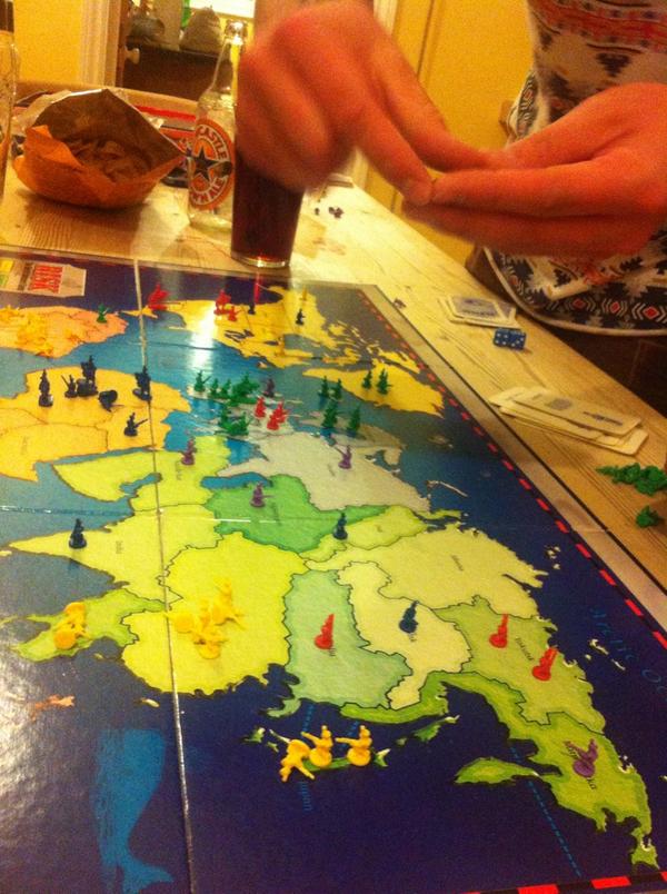 hanar__'s tweet image. Yellow army! #risk