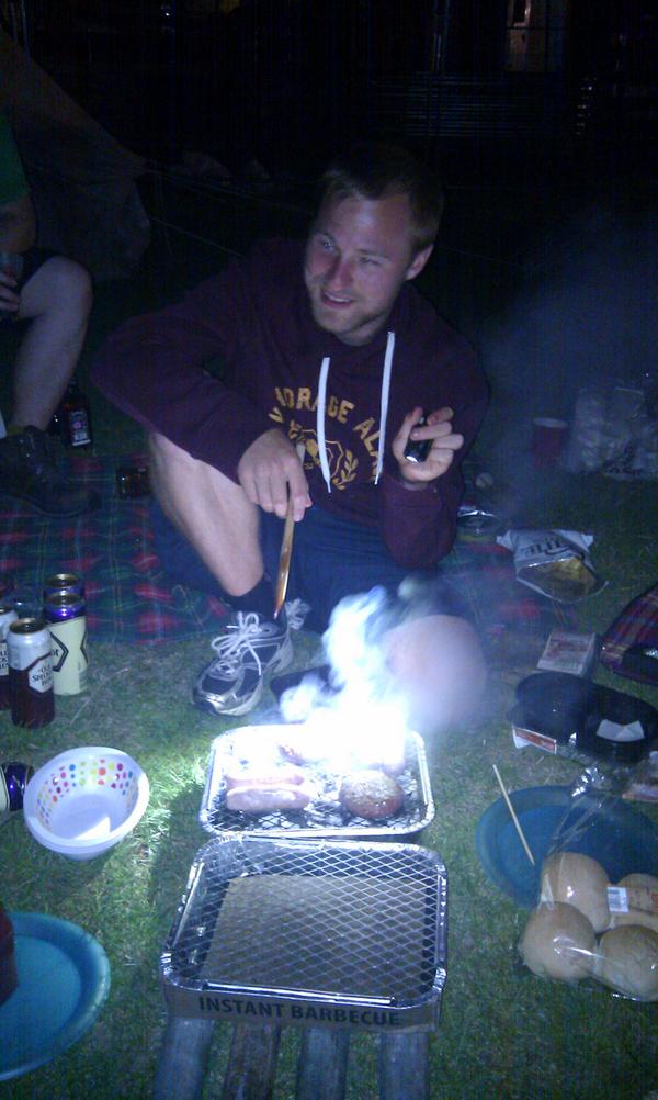 Late night BBQ thanks to Mr Ian. Good work fella. And a beer. And a round of friends for drunken chatter.