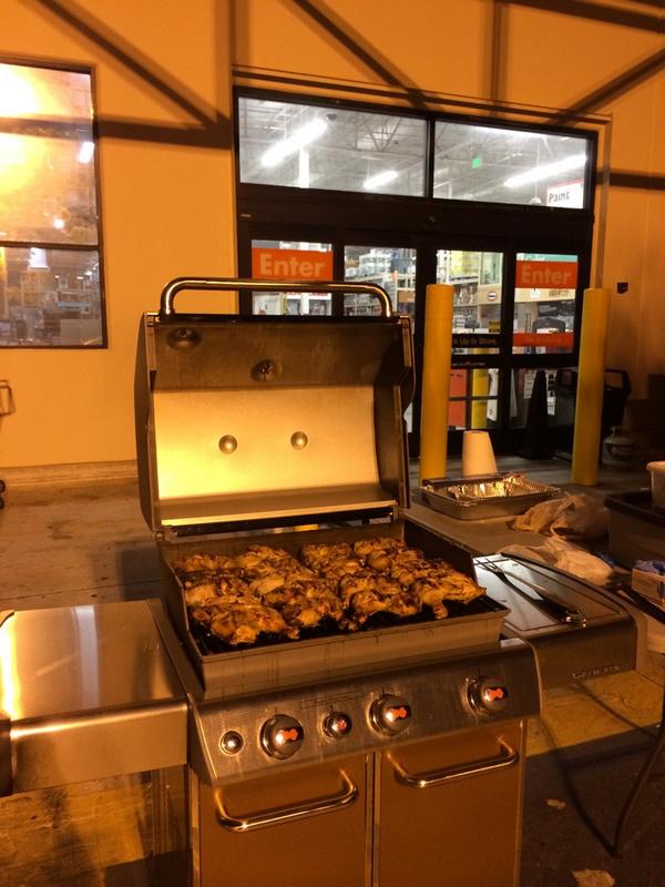 CarnelWhite's tweet photo. Grill jerk chicken and pork  for night crew HD 208 http://t.co/DL8z6pG4Xf
