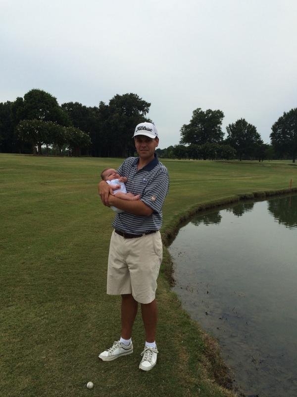 will_fisackerly's tweet image. George's first trip to the golf course.