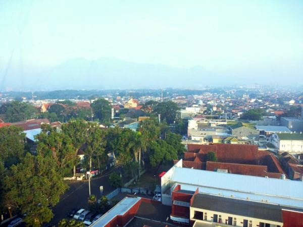 rigencuzz's tweet photo. Morning malang.. http://t.co/h0hx9wfgPM