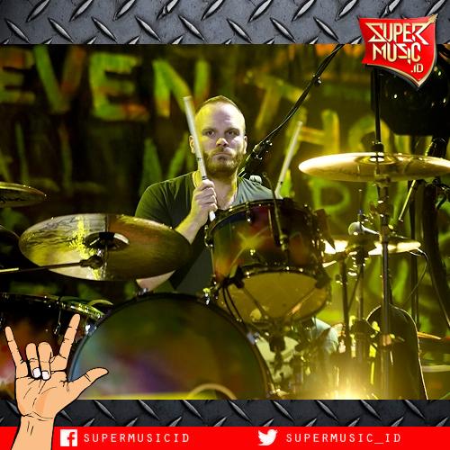 1978: Happy Birthday Will Champion (drummer Coldplay /  