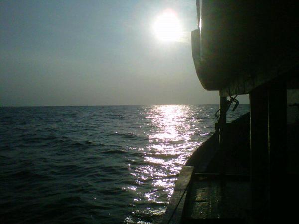 foku_ken's tweet image. #pulauseribu #Pagipulaupari #mataharipari #mancingikan#Mudik2014 #MudikAsyik #IndonesiaAku