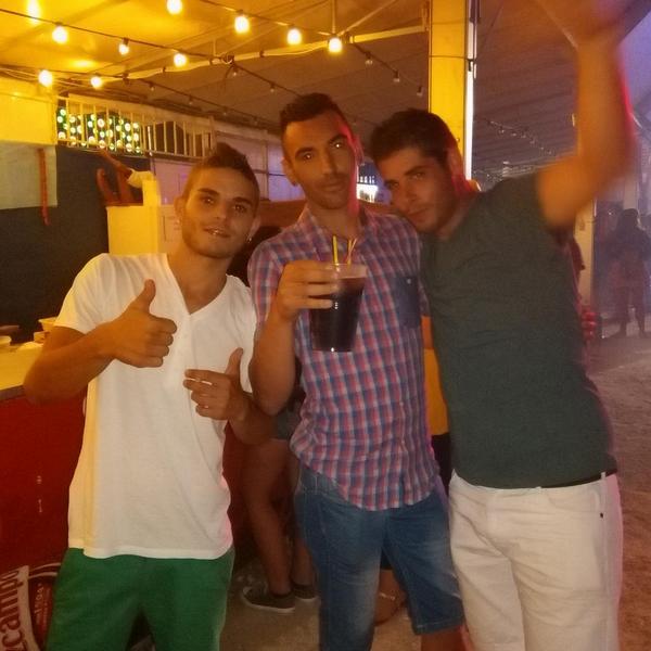 Jesuss_88's tweet photo. http://t.co/G4feWNlnom