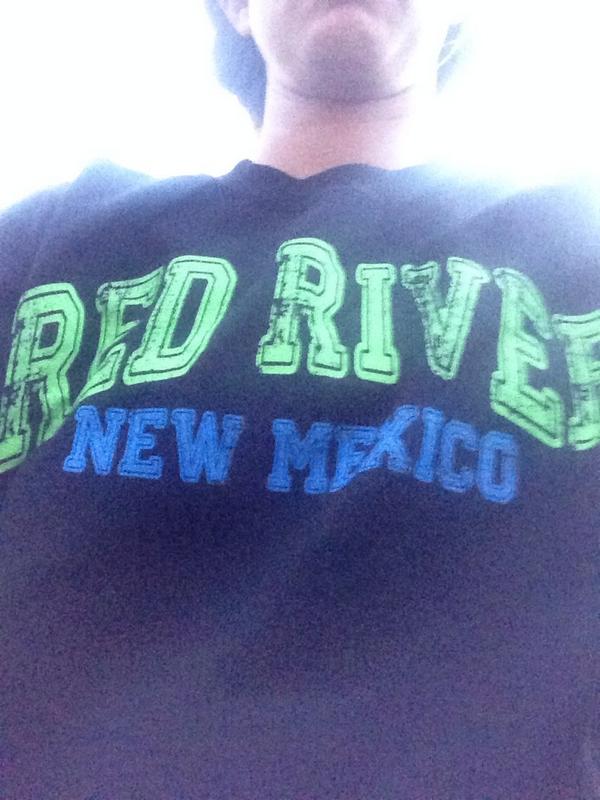 kdf21ae's tweet photo. Nice chilly evening in ks!!! Missing the mountains #redriver @Red_River_NM http://t.co/lpxO2FmkE4