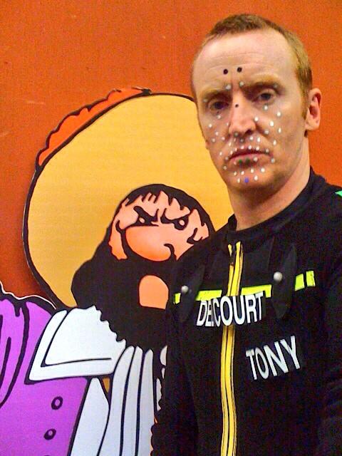 TonyCurran69's tweet photo. #leutenant #delcourt with #captainhaddock #mocap @Tintin_Movie @fandomfest http://t.co/FFq3wYa2N1