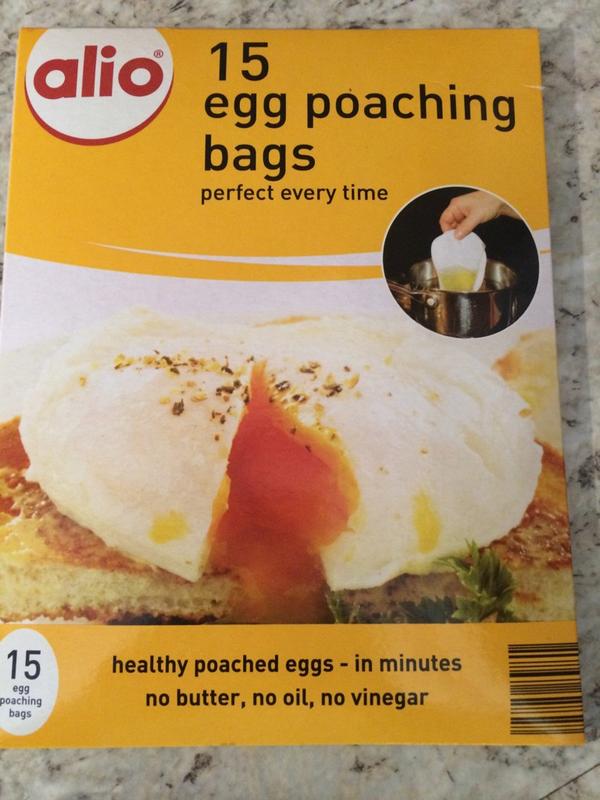 AIUsedMe's tweet image. Boil in the bag poached eggs. #Inventionfail