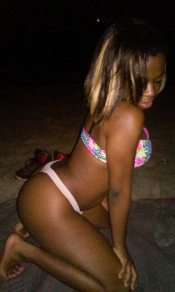 TheRealHarmonie's tweet photo. #SexOnTheBeach #Nudist #Exhibitionist #Random #BeachVisits #FortLauderdale http://t.co/y7Cacaa2YW