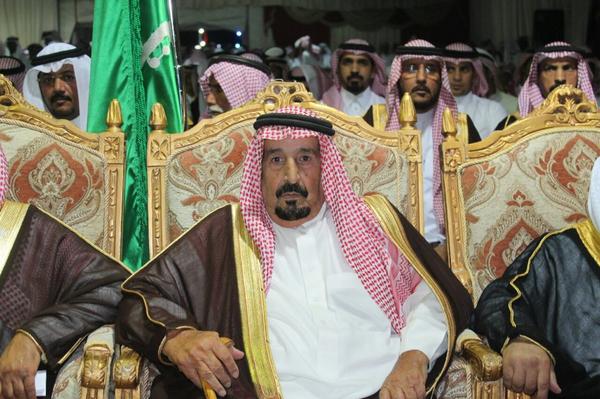 24_fff's tweet image. " #احتفال_الشطر_بعيد_الفطر_المبارك_3 

  لامنهاصارت زواهيق وعناد 
يسلم هرم ربعي وسيع البنايد 👇
#معوض_سودان http://t.co/aOknd65j8N"