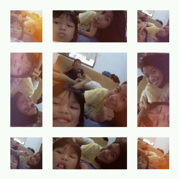 TesalonikaV's tweet photo. Selfie pagi:| @Awuy_wulanP @JuanPeterAwuy http://t.co/WwsfmBAaDw