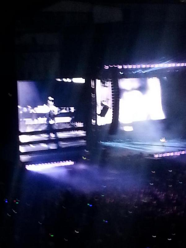 jenessaoaks's tweet image. #SeattleStandUp Getyin my life at #OnTheRun #Beyonce