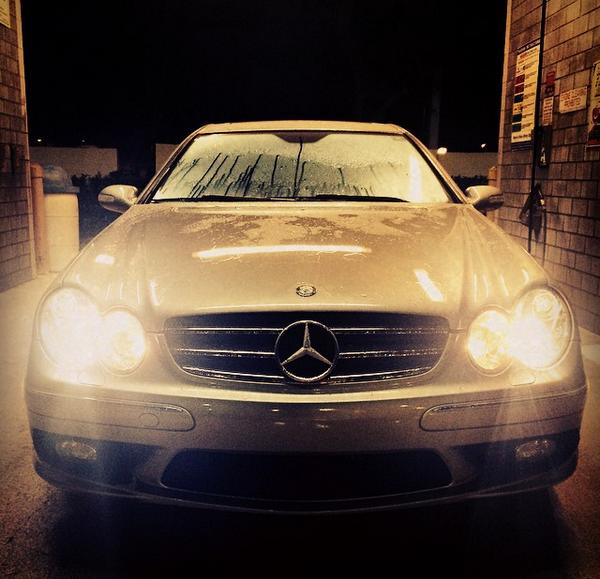 GhostWridah's tweet photo. They tweet like they're winning, I LIVE LIKE IT! Late night wash. #55AMG #BenzWorldWridah #iWorkHard http://t.co/1QEdoUt3ZW