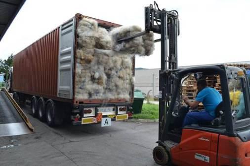 5gersons's tweet image. Back of the net(s)! 9.7T of discarded nets into our @Interface_UK #supplychain benefit Phillipine fishing communities