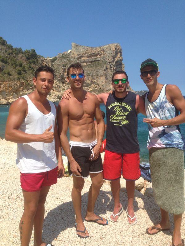 xim3788's tweet photo. En la cala de benitatxell! http://t.co/oRZvoC8MY5