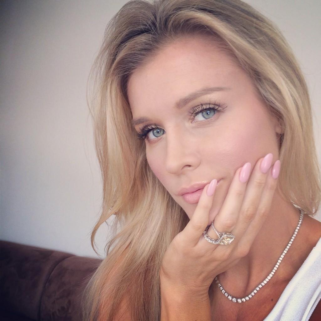 Joanna Krupa on X