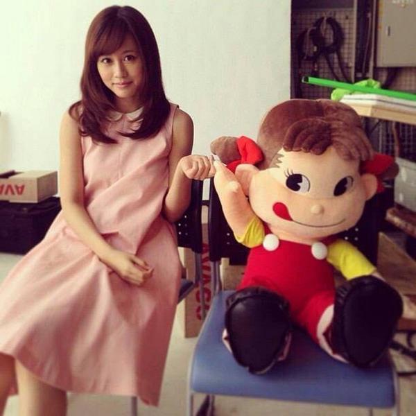pekochan's tweet photo. 前田敦子さんとお手てつないじゃった♡ http://t.co/mDGsnaUBJ0