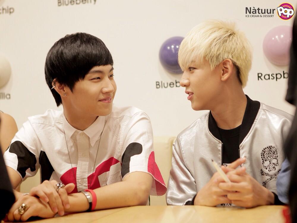 Bt3Gnt6CEAEz1R0.jpg:large