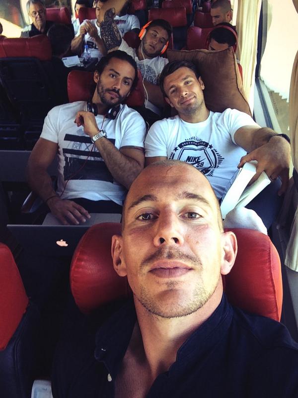 imanolHARI tweet picture