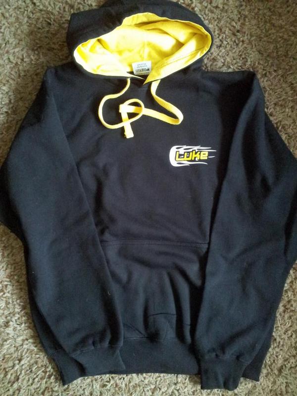 buzzdog05's tweet photo. Team hoodies love the two tone garments #buzzdogdesigns #hoodie #printing #grasstrack #solo http://t.co/gAIrCdZtfb
