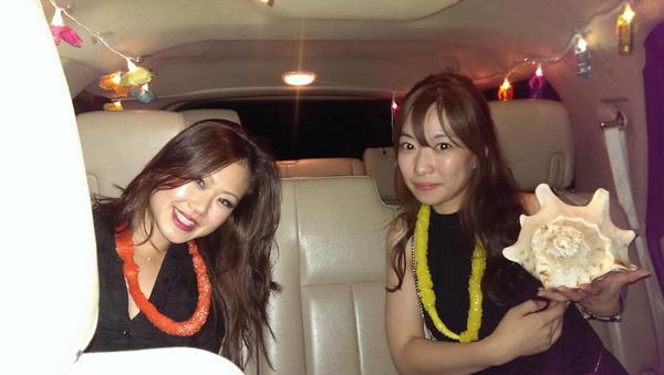 UberRedXL's tweet photo. First time in America from Korea and sang Because of you #KellyClarkston #AlohaUber #rideshareinternational http://t.co/iJ8zI5QkKR